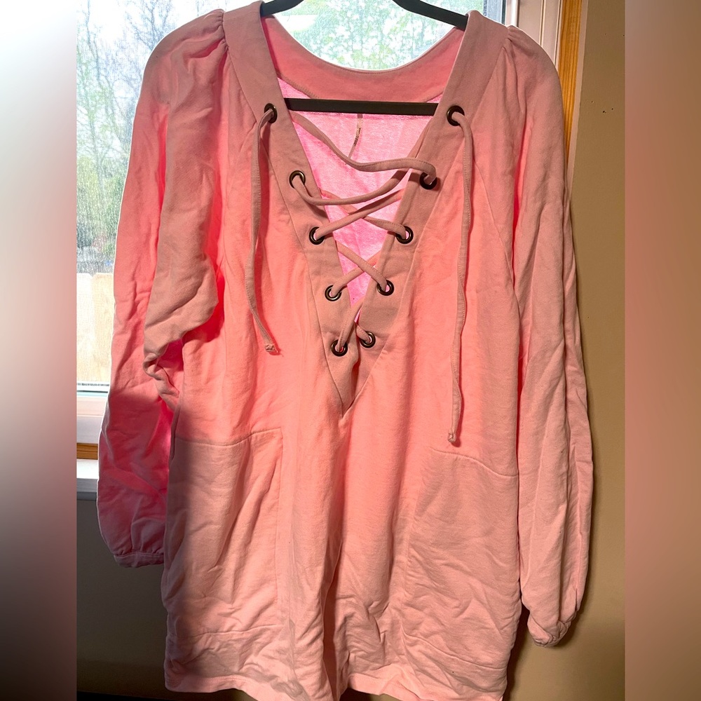 Free People oversized top baby pink size M